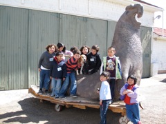 Elephant seal and Lafayette School kids