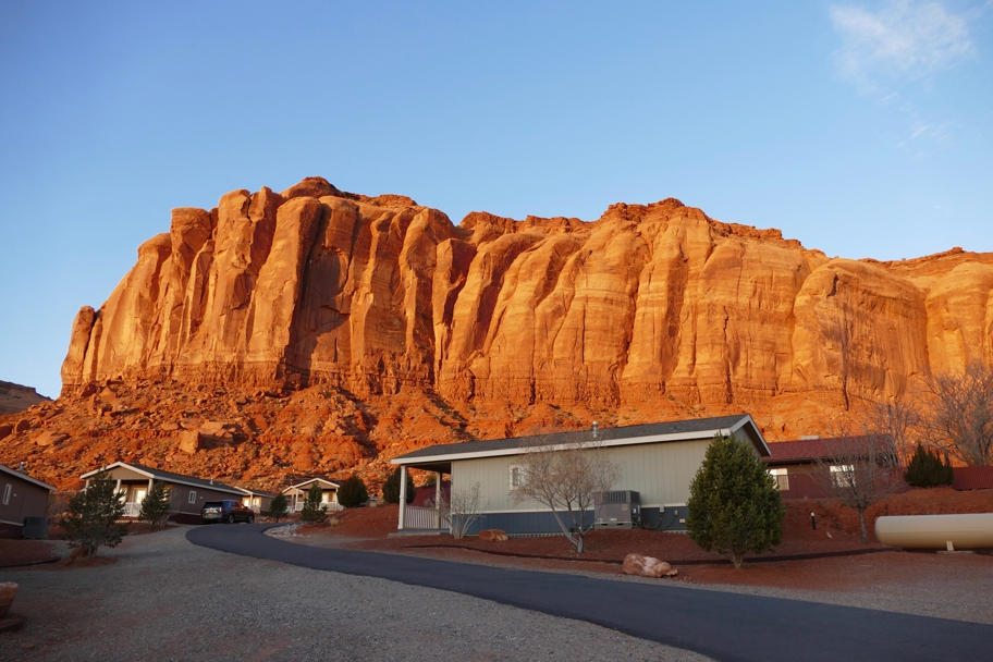 Sunrise at Goulding's, facing west